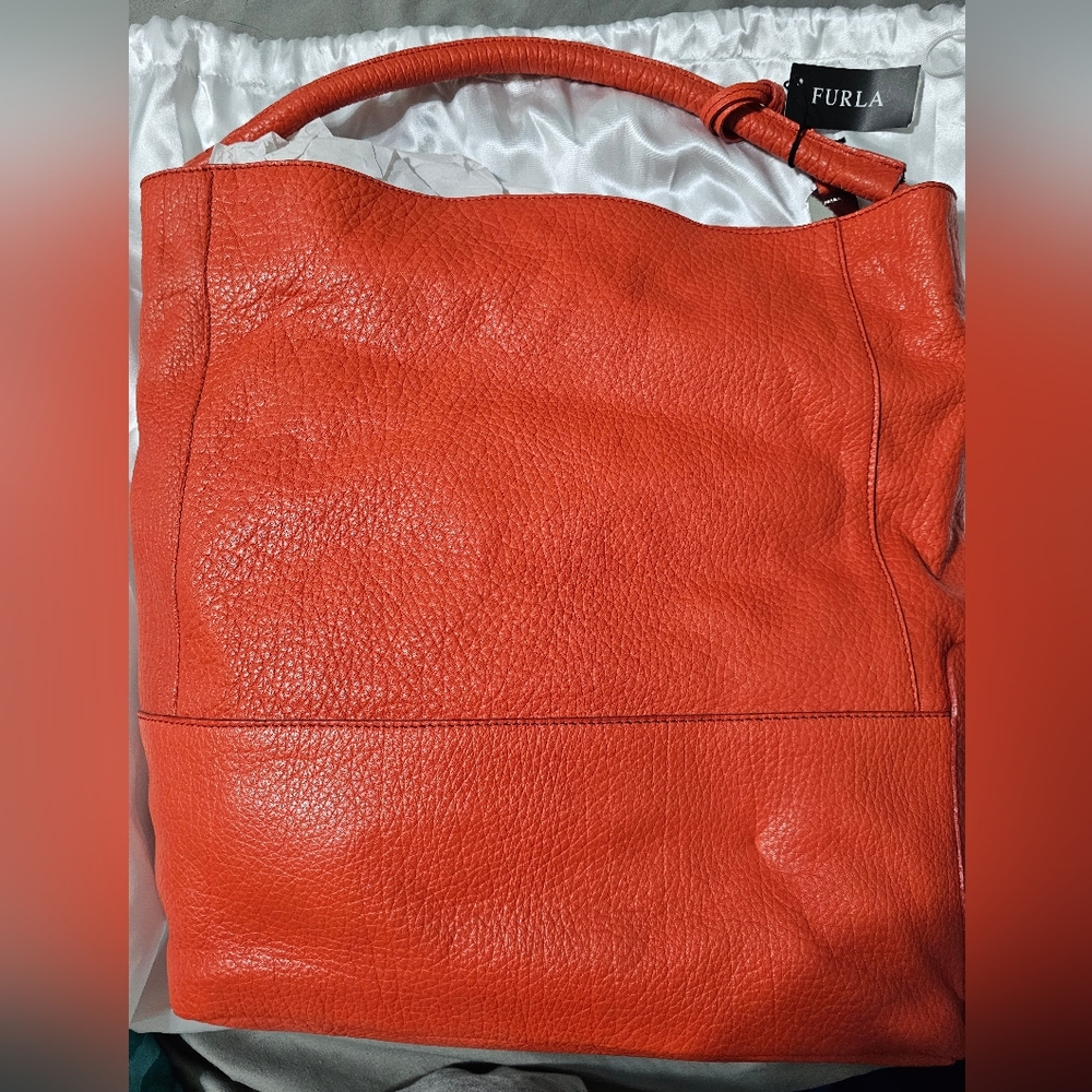 Furla Vitello Raggrinzito Naturale Handbag